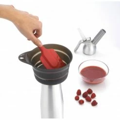 Les meilleures critiques de ⭐ Entonnoir Filtrant Silicone Mastrad 🎉 -Mastrad Shop entonnoir filtrant silicone mastrad 4